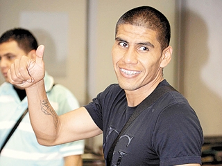 Carlos Salcido se mofa de crisis del Tri