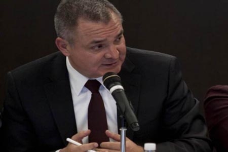 PRD promoverá juicio político contra Genaro García Luna
