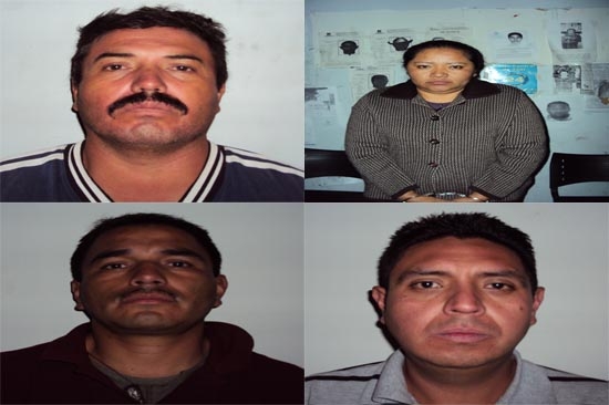 Atrapan a agentes “pirata” de la PGJ en Acajete‏