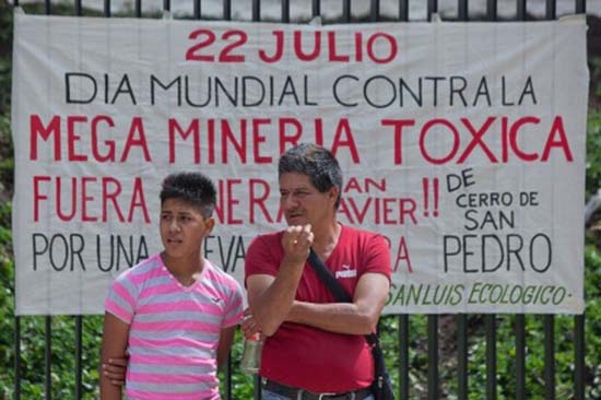 Acuerdan en Puebla frente común contra reformas estructurales de Peña Nieto