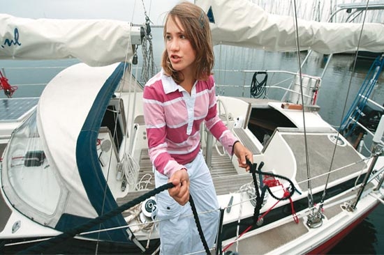 Niña dio la vuelta al mundo en barco