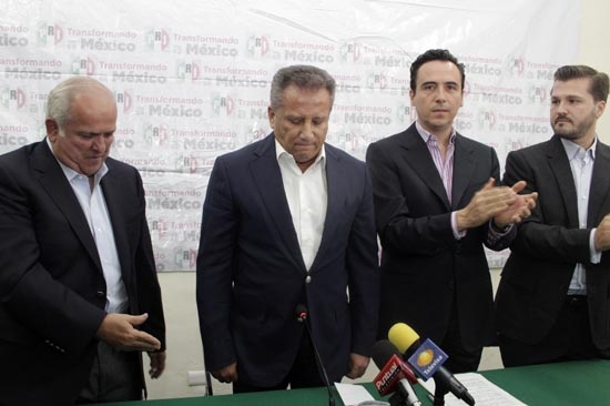 Agüera respetará resultado; espera cómputo final de este miércoles