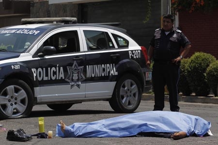 Policía municipal acribillado en Anzures, hay 5 detenidos