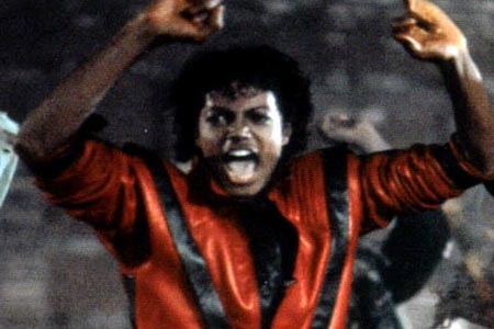 Michael Jackson, subastan chamarra de Thriller