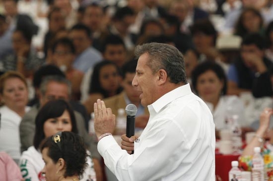 Agüera a empresarios: “No traeré gente de fuera para realizar obras”
