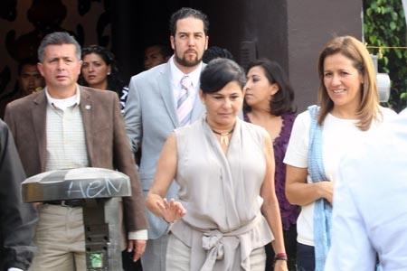 Margarita Zavala de gira política en Puebla