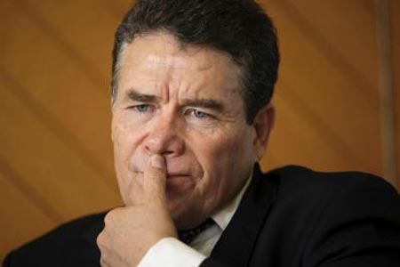Defender a Elba Esther Gordillo hubiera sido irresponsable y miope: líder del SNTE