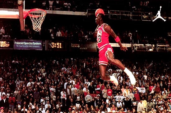 Michael Jordan cumple 50 años
