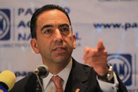 Madero miente y cae en irresponsabilidad: Lozano Alarcón
