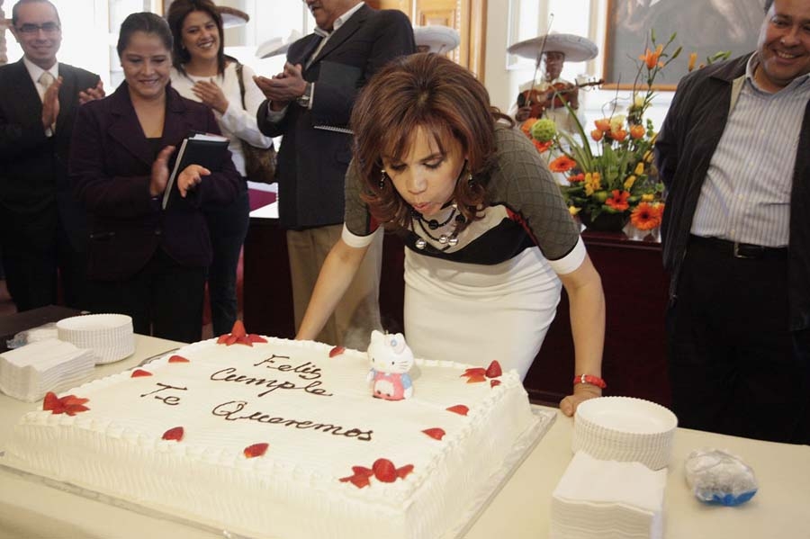 Blanca Alcalá festeja su cumpleaños con sus colaboradores