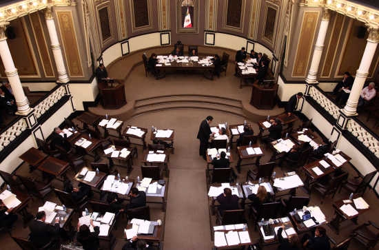 PAN y Panal en contra de desaparecer Gran Comisión