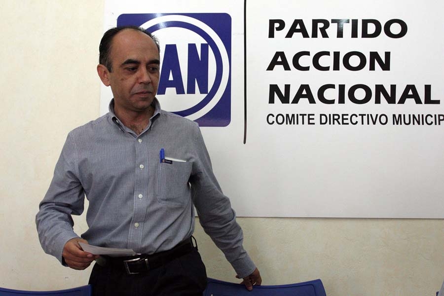 Miguel Méndez no descarta buscar la reelección en la dirigencia del PAN