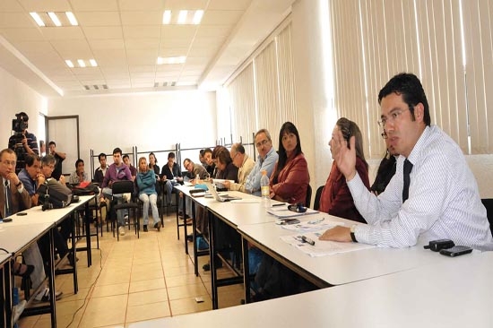 BUAP estudia ciberactivismo en redes sociales