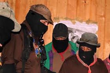 “Marcos” presenta a “Moisés”, nuevo subcomandante del EZLN