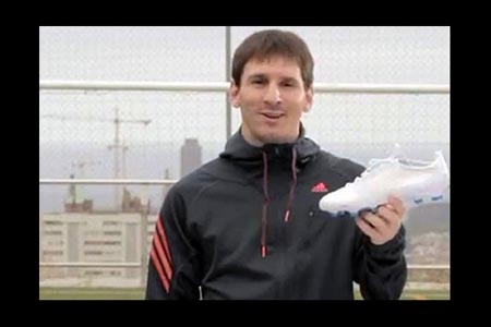 Messi pide a sus fans diseñar su nuevo calzado