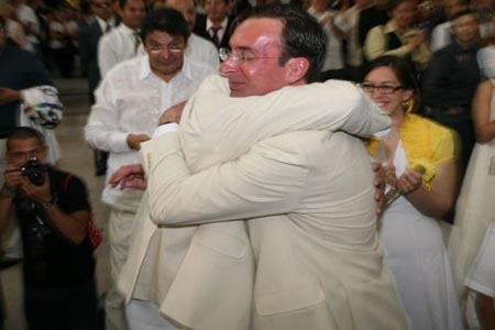 SCJN ordena celebrar boda gay en Oaxaca