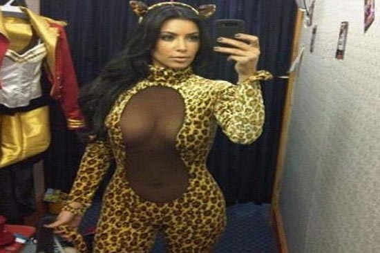 Kim Kardashian se transforma en tigresa
