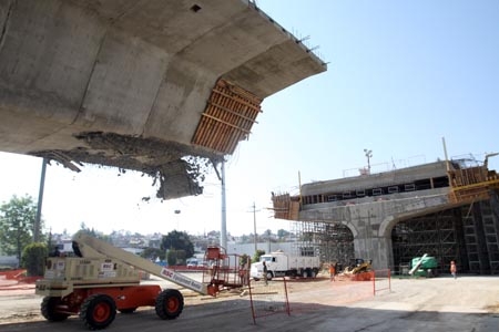 CMIC minimiza desplome de Viaducto Zaragoza