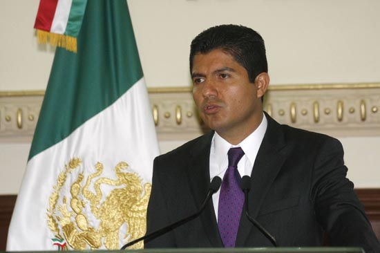 Alcaldes panistas, encabezados por Eduardo Rivera, piden reelección