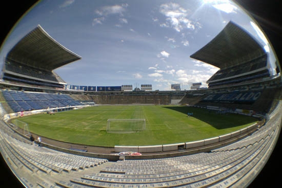 Estadio Cuauhtémoc se modernizará con museo, tiendas y área de comida