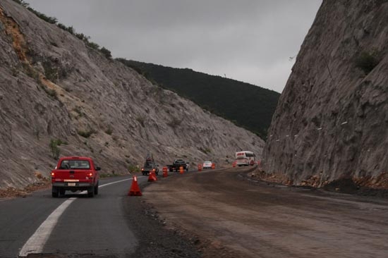 Gobierno federal da a Puebla ampliación presupuestal de 237 mdp para carreteras
