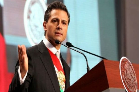 ¿Quién escribe los discursos de Enrique Peña Nieto?
