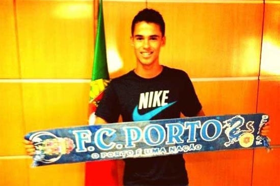 Diego Reyes jugará en el Porto de Portugal