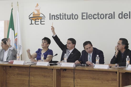 IEE avala nombre 5 de Mayo para alianza PRI-PVEM