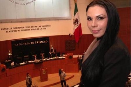 Giselle, señalada de escort, denuncia complot para quitarle candidatura del PAN