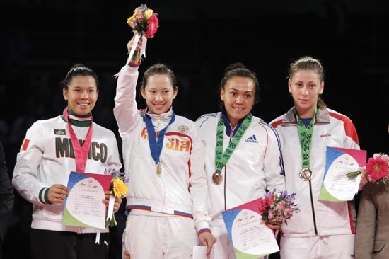 Mundial de TKD en Puebla: Briseida Acosta obtiene medalla de plata para México