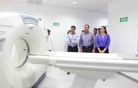 RMV inaugura Hospital de la Mujer en Tehuacán