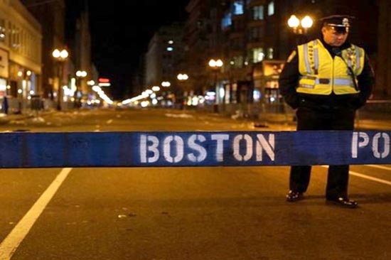 Policía de EU mata en tiroteo a sospechoso de atentado en Boston