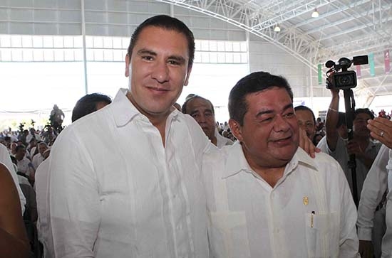 Moreno Valle asiste a informe del gobernador de Campeche
