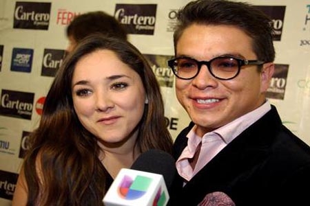 Dirigente del Panal en Puebla se casará con Sherlyn en julio