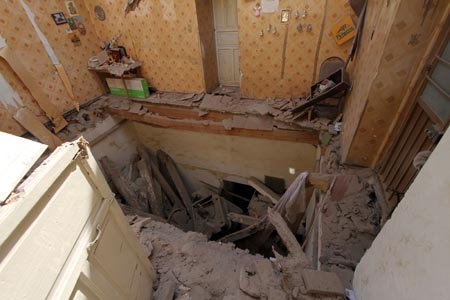 Colapsó techo de vivienda en la colonia El Carmen