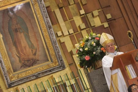 Poblanos inundaron la Basílica de Guadalupe