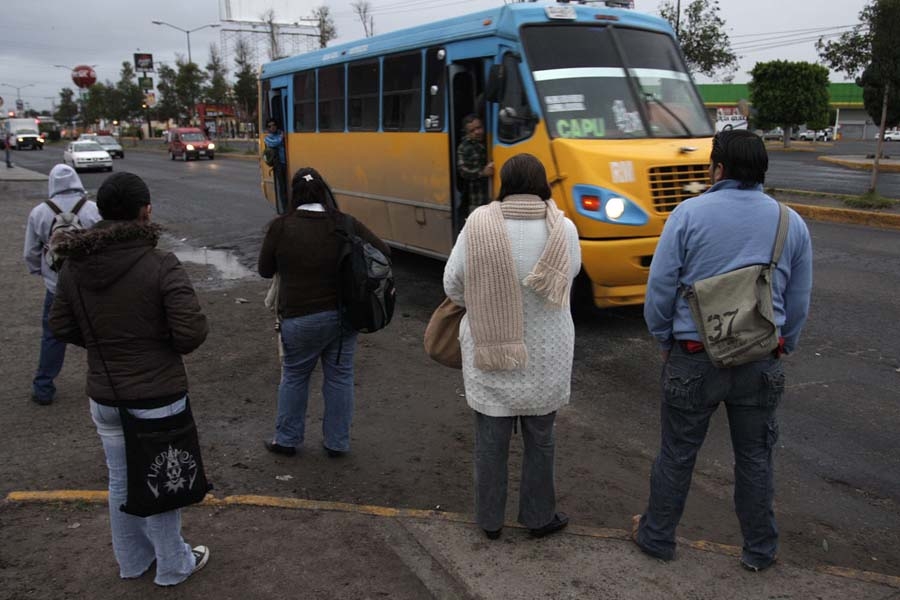 Fracasan negociaciones; este lunes paro de transportistas