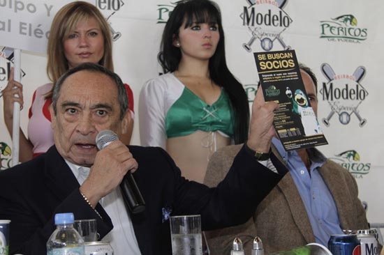 Pericos de Puebla lanza campaña Se Buscan Socios