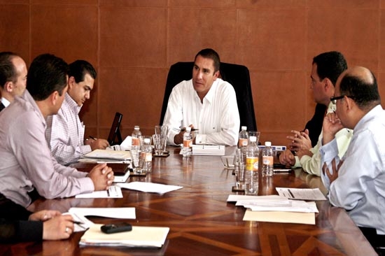 Moreno Valle trabaja en la conformación del Presupuesto 2012