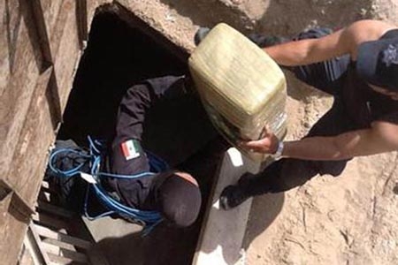 Hallan en Reynosa dos bodegas subterráneas de droga y armas