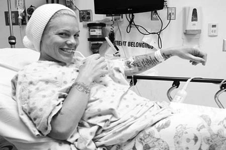 Pink, hospitalizada de emergencia