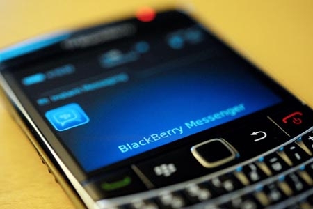 BlackBerry Messenger llegará a iPhone y Android
