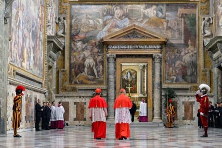Desmantelan red de corrupción en El Vaticano