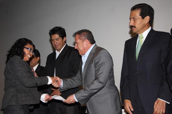 BUAP, mil 500 estudiantes tendrán acceso a las becas Harvard ManageMentor Plus
