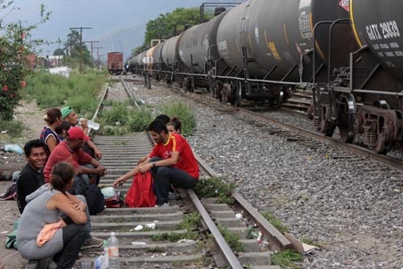 Migrantes sudamericanos, su ruta por el tren mexicano