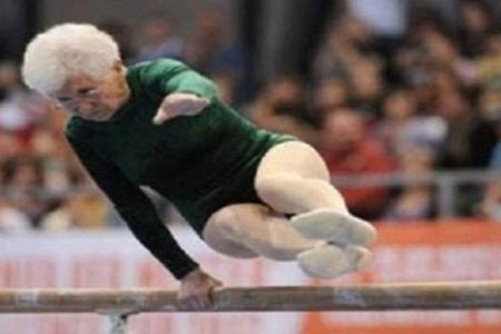 Conoce a la abuela gimnasta