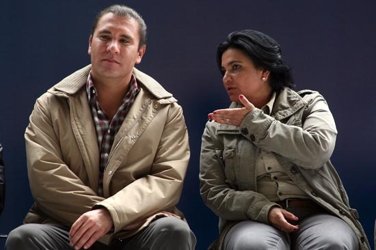 Amy Camacho le renuncia al gobernador Moreno Valle