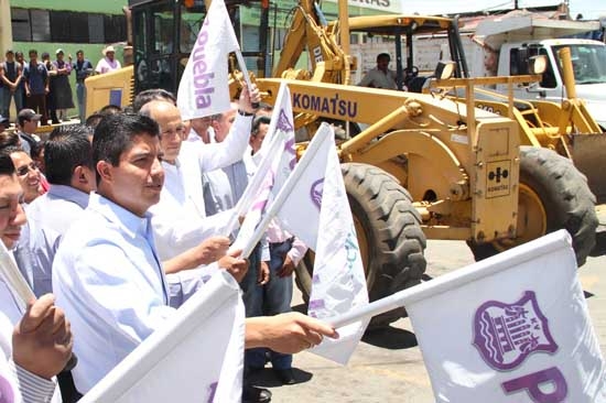 Eduardo Rivera pone en marcha segunda fase de obras en la Central de Abasto