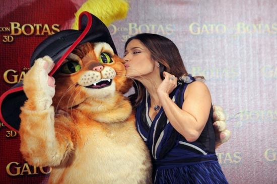 Salma Hayek, triste por la violencia en México