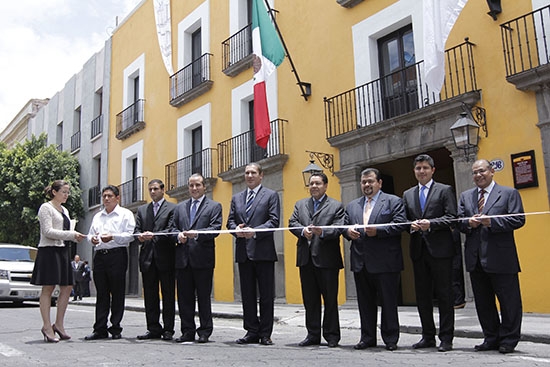 Diputados abren nuevas oficinas en El Mesón del Cristo